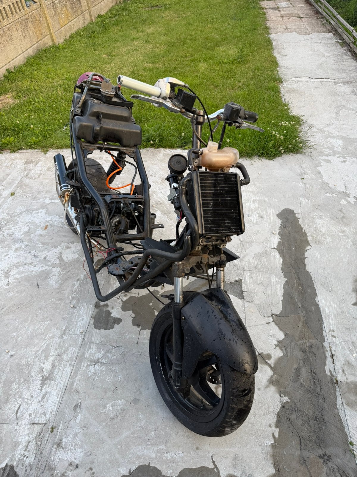 Yamaha aerox a klasse met alle papieren, Ophalen, Zo goed als nieuw, Aerox