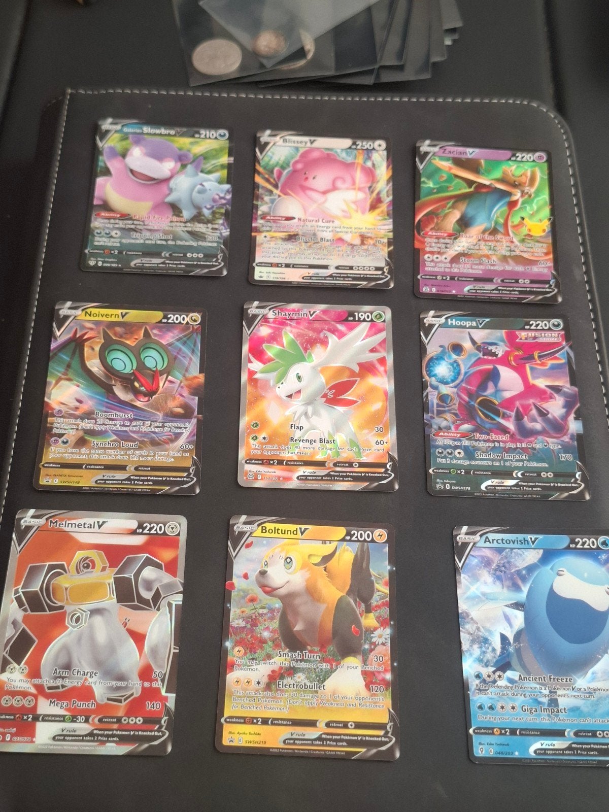 Belle collection de 18 cartes Pokémon V originales (dont P, Enlèvement ou Envoi