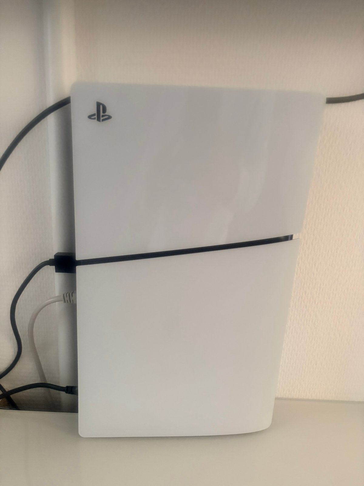 PlayStation 5 met 2 controllers in perfect staat, Games en Spelcomputers, Spelcomputers | Sony PlayStation 5, Ophalen, Zo goed als nieuw