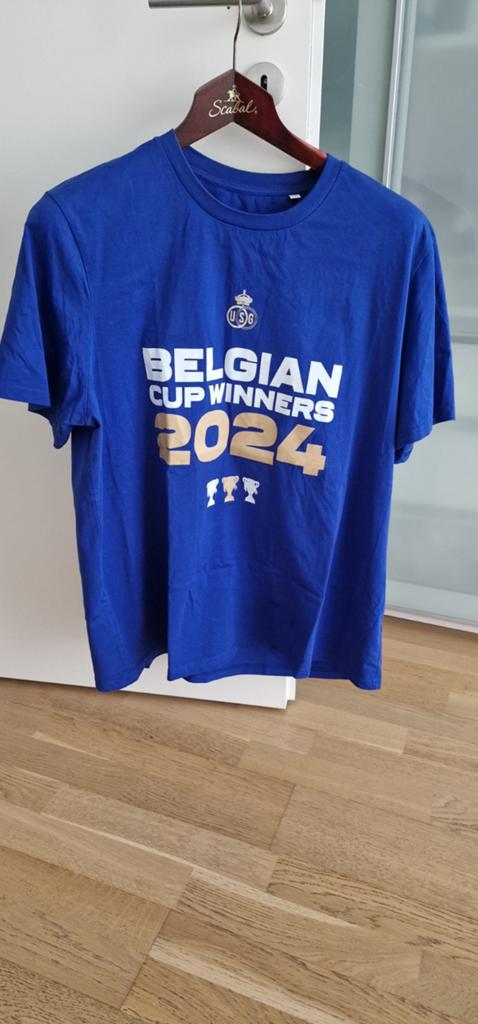 T-SHIRT VAN UNION SAINT GILLOISE 2024 KAMPIOEN, Sport en Fitness, Voetbal, Ophalen