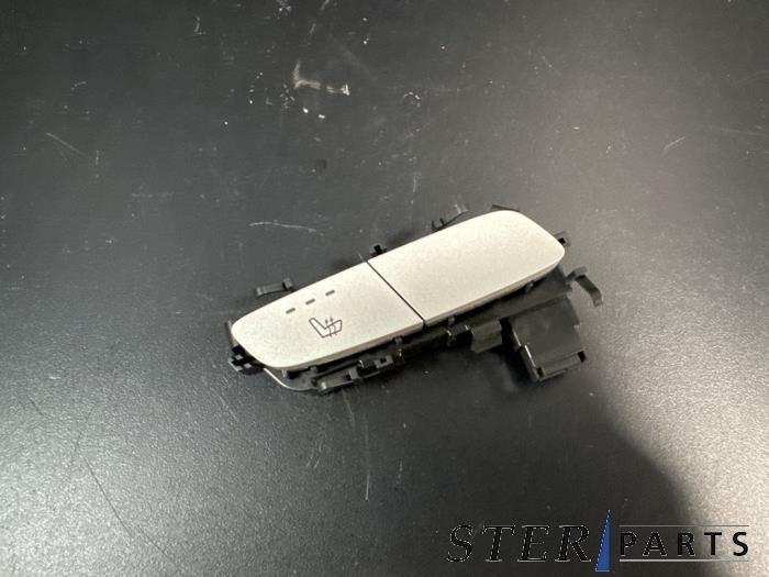 Commutateur chauffage siège d'un Mercedes C-Klasse, 3 mois de garantie, Utilisé, -, -
