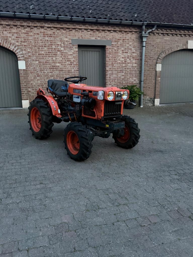 **magnifique Kubota b6100 belge 18cv 3cil 4x4 444urek ! **, 3 cylindres
