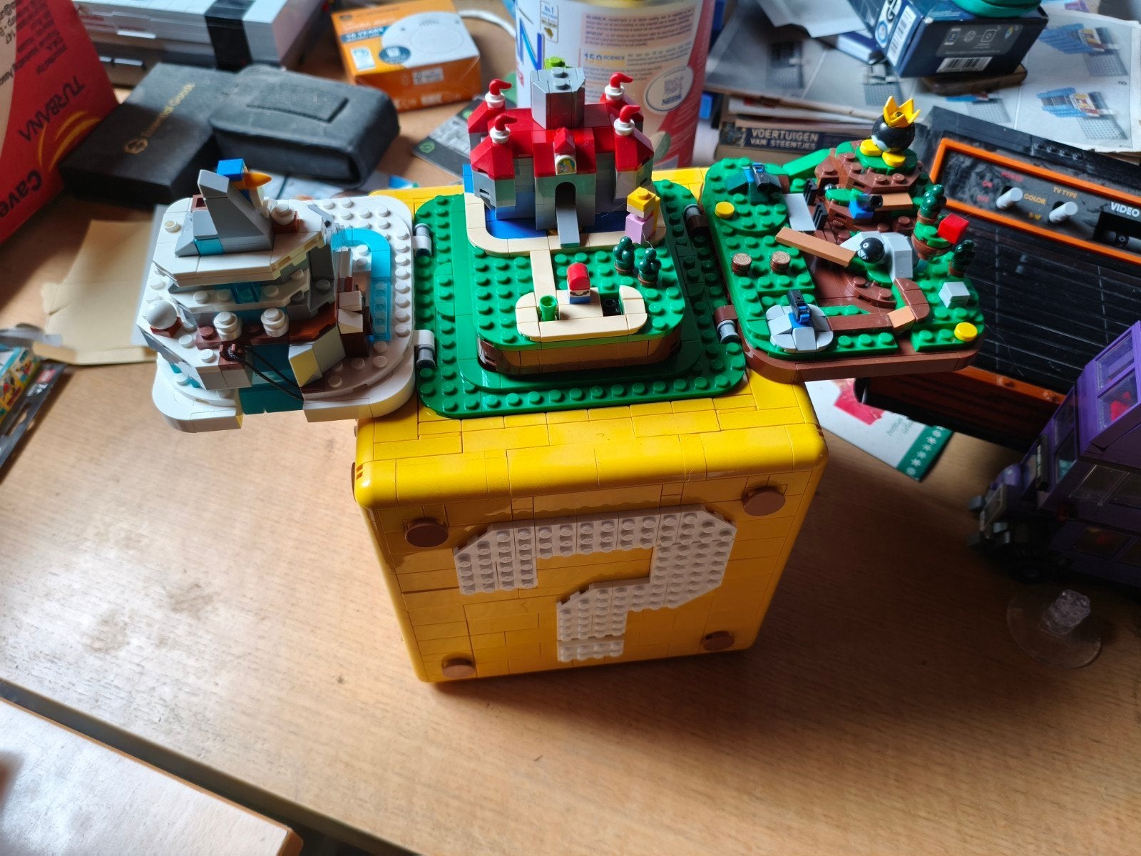 Lego mario kubus met doos en boekjes, Enlèvement, Lego