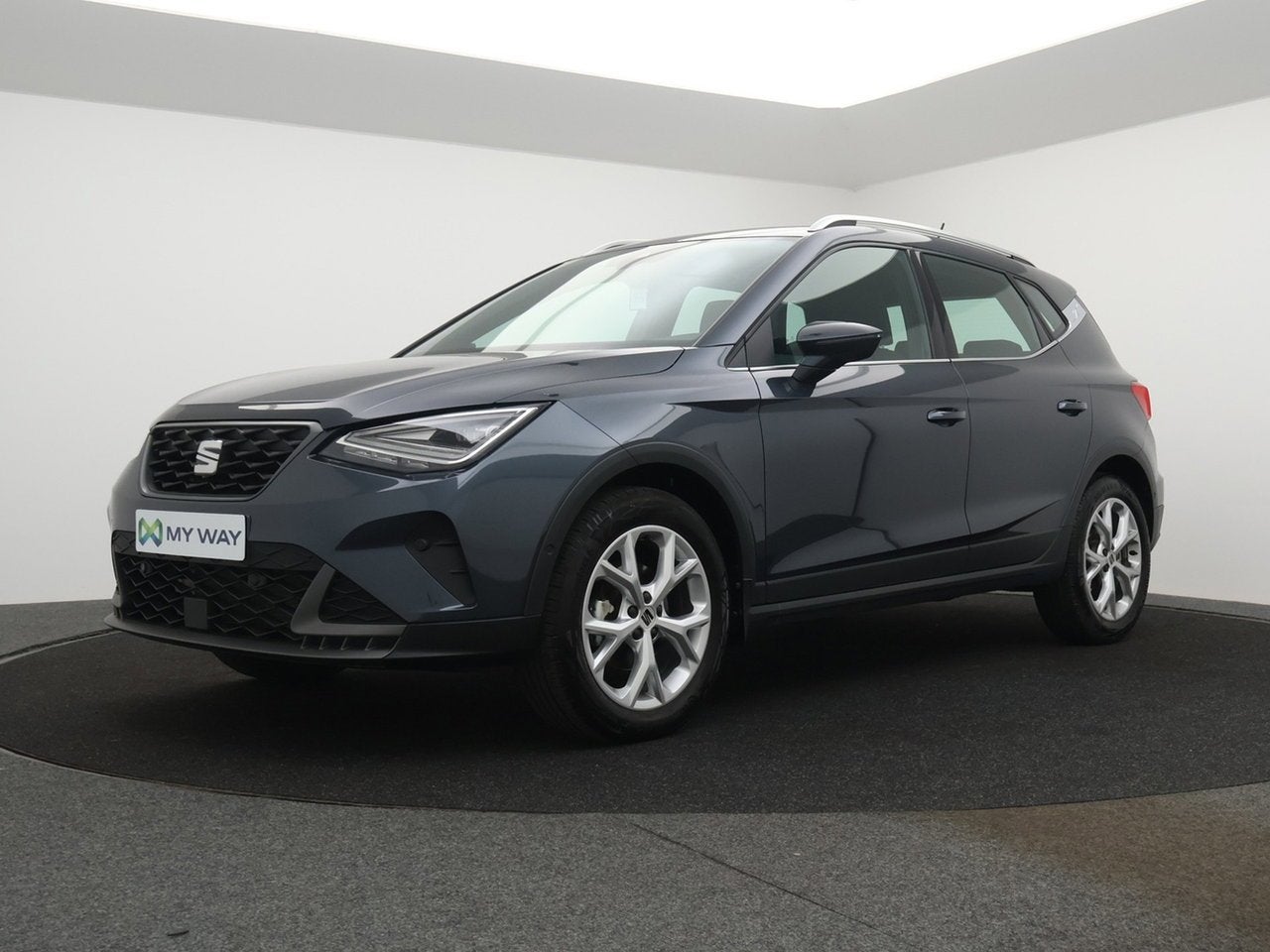 Seat Arona Arona 1.0TSI FR Edition 110PK *AUTOMAAT*NAVI*BLTH, Automaat, https://public.car-pass.be/vhr/0af1cd47-803c-4012-bb75-5f9bf782fe17