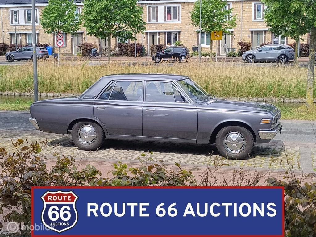 Toyota Crown Sedan | 1971 | Route 66 Auctions, Auto's, Zwart, Bedrijf, Handgeschakeld, Overige carrosserie