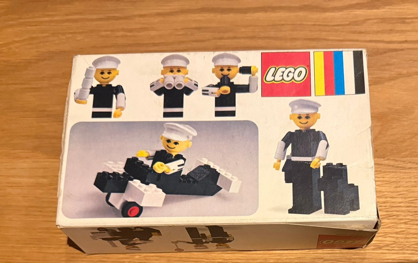 Officiers de police et moto LEGO 256 vintage de 1976., Enlèvement ou Envoi, Lego, Utilisé, LEGOLAND