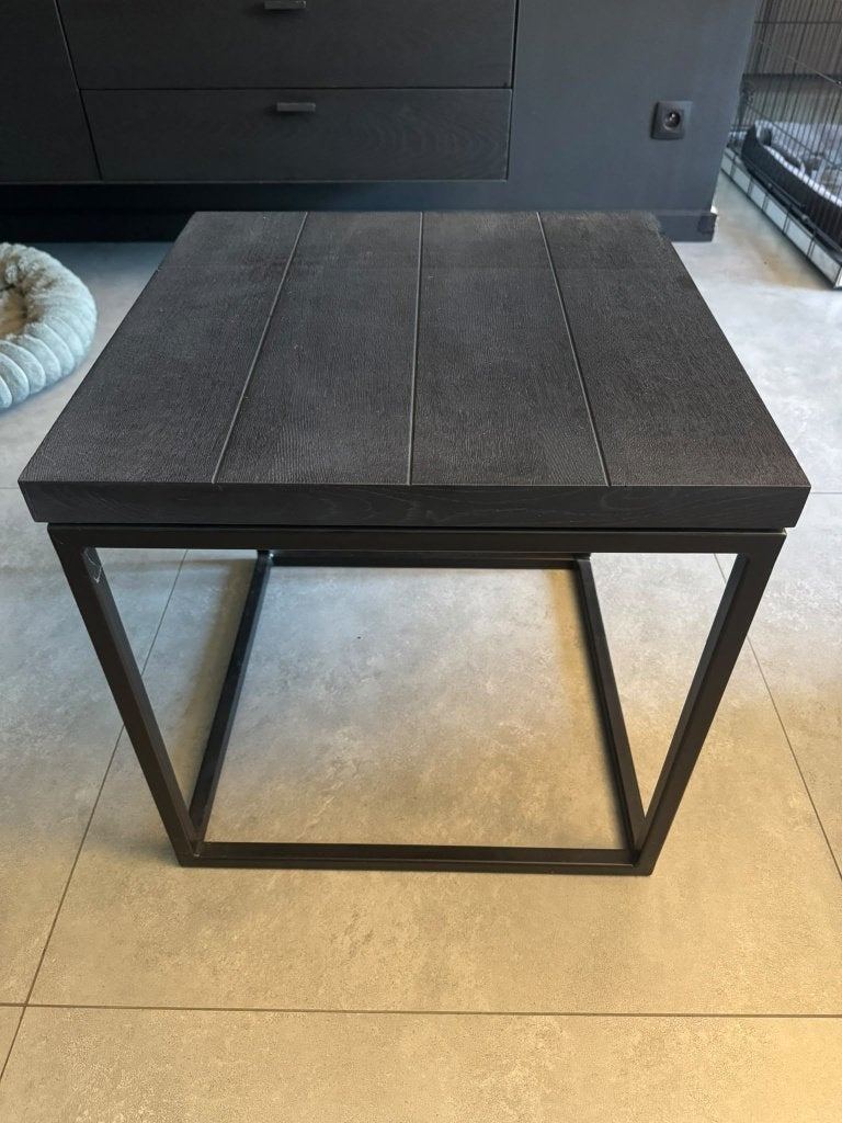 Bijzettafel in eik, Huis en Inrichting, Minder dan 55 cm, Vierkant, Zo goed als nieuw, Ophalen