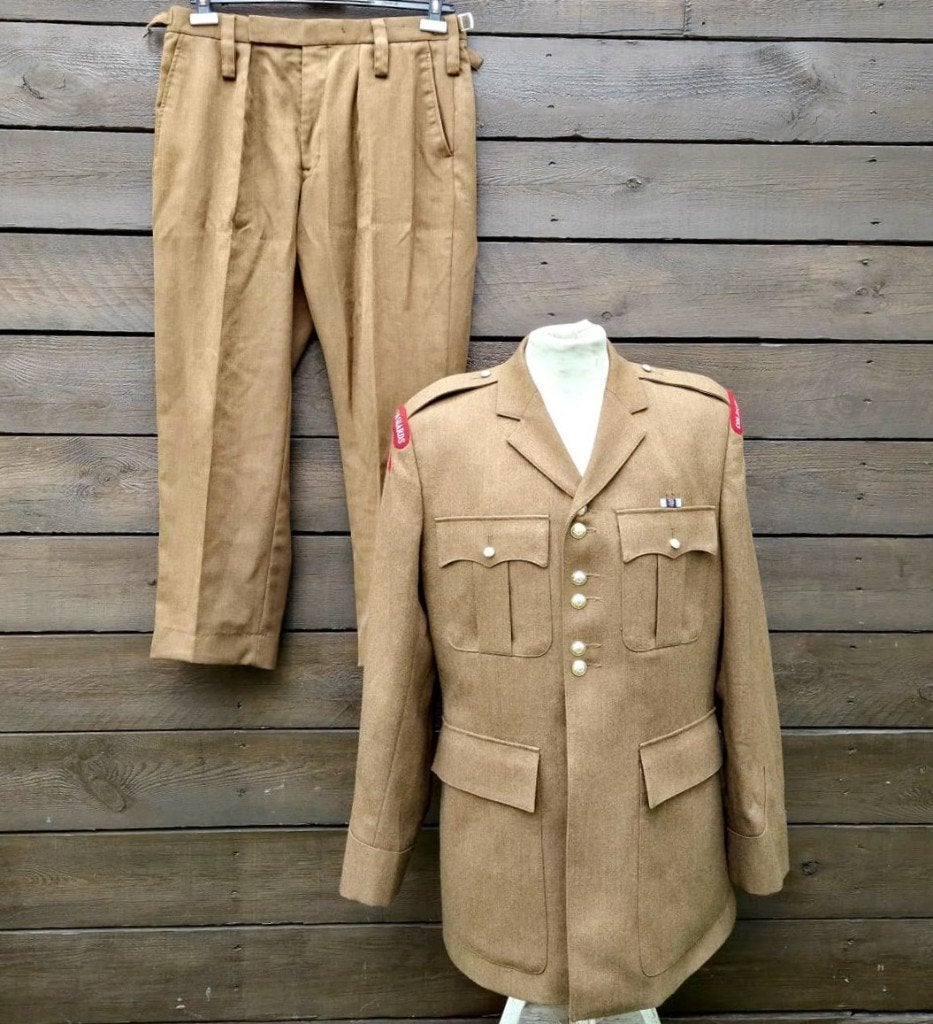 Service Dress-uniform Coldstream Guards., Enlèvement ou Envoi