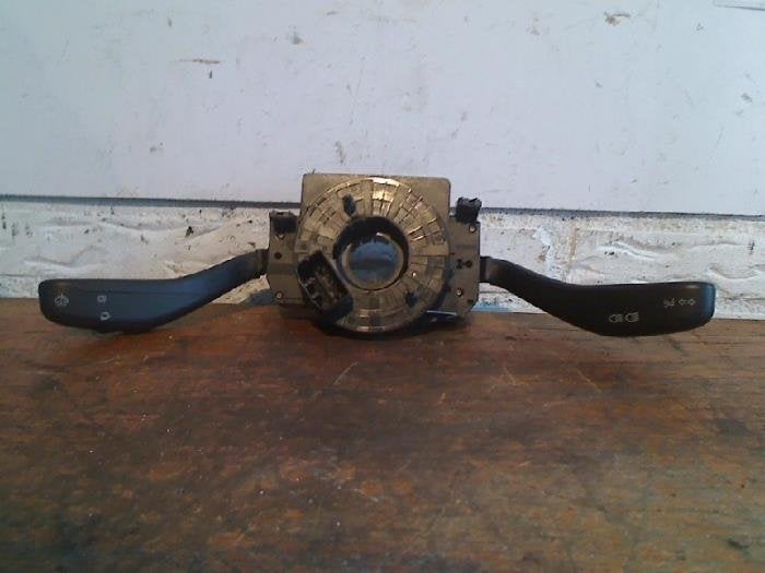 Commutateur combi colonne de direction d'un Volkswagen Polo, Volkswagen, -, 3 mois de garantie, Utilisé