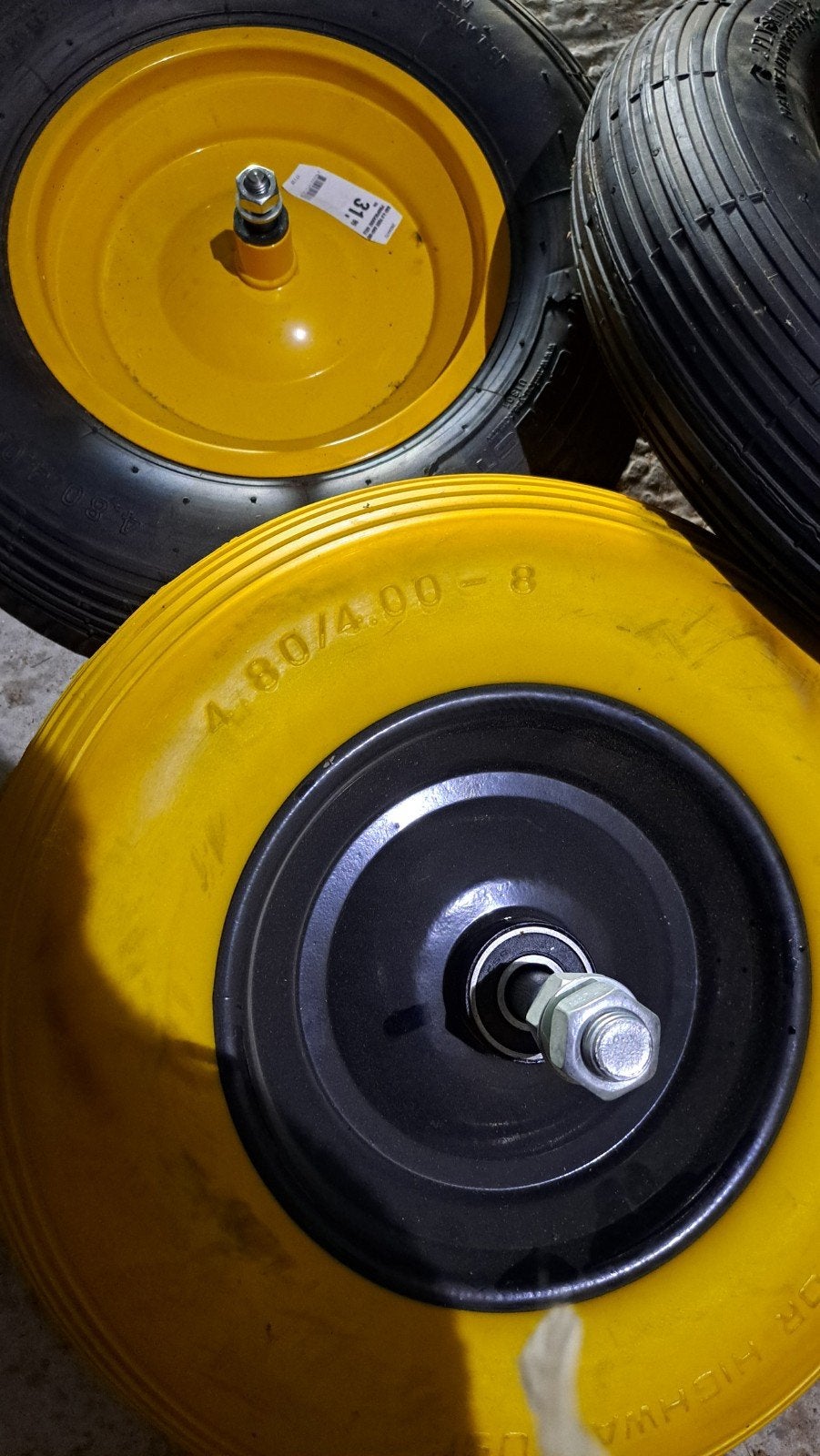 kruiwagen wiellen 8 stuks beschikbaar, Ophalen