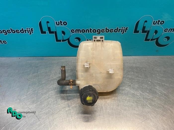 Réservoir d'expansion d'un Renault Twingo (Twingo 07-), Renault, -, 3 mois de garantie, Utilisé
