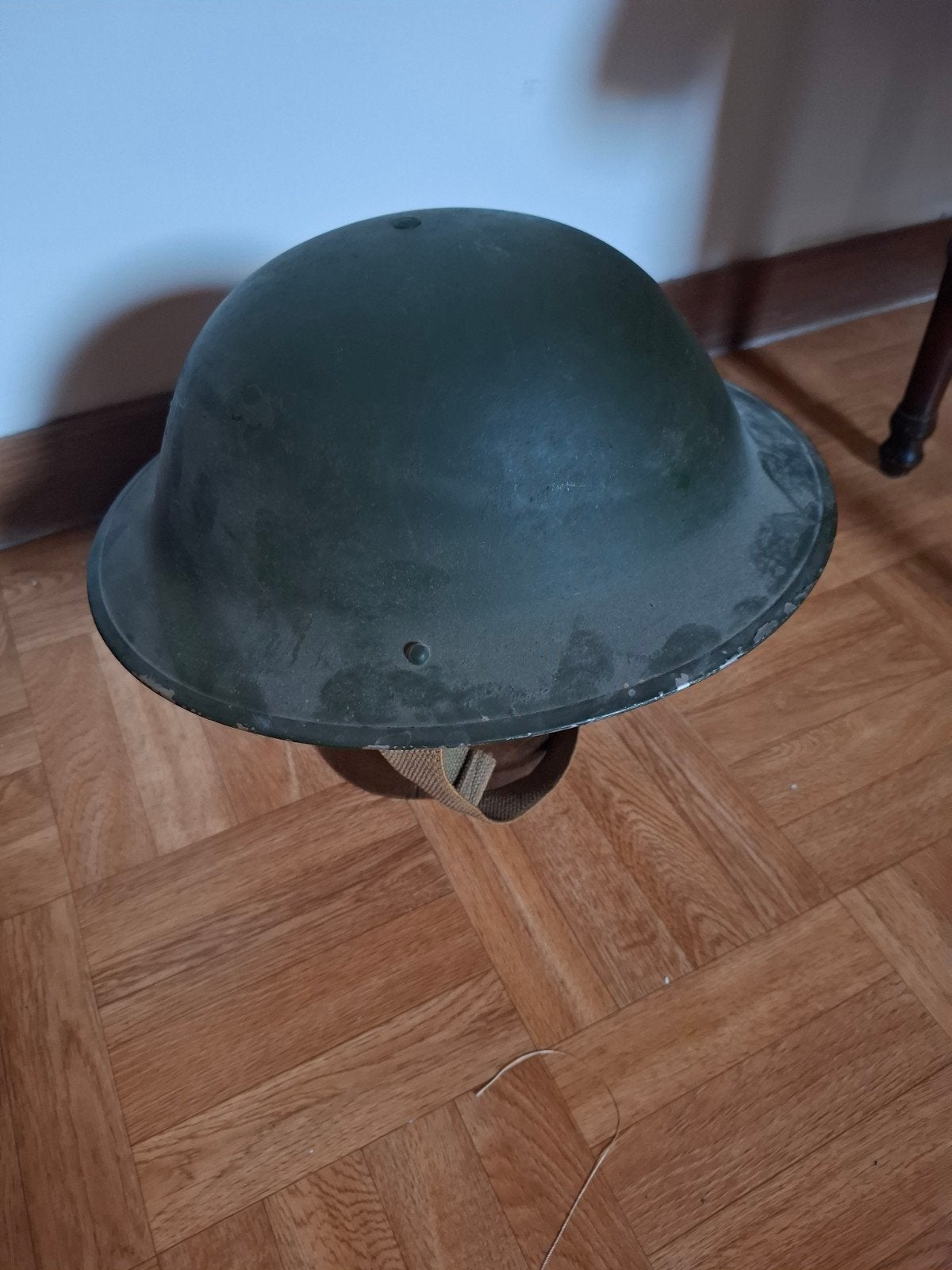 Casque militaire belge, Collections, Enlèvement