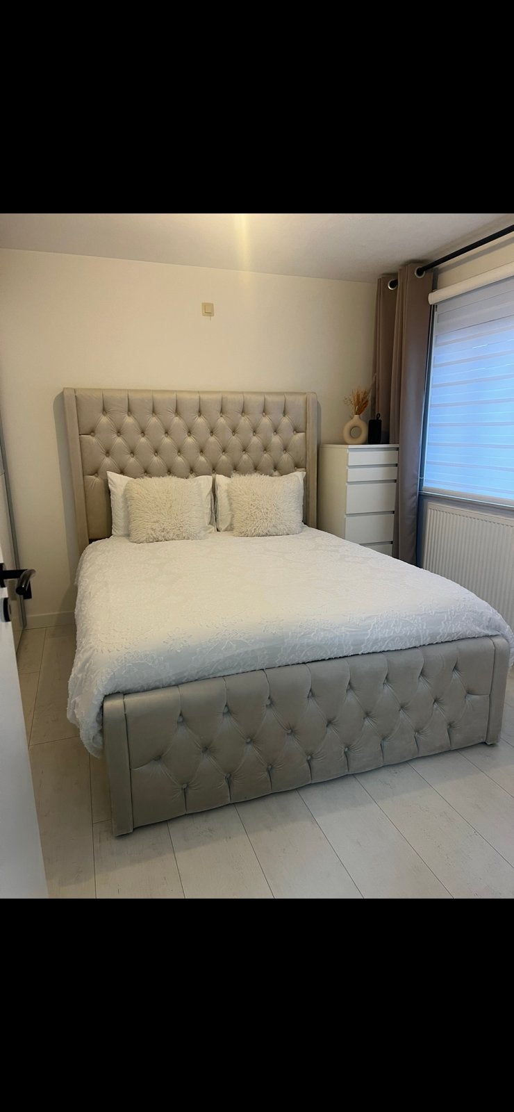 Boxspring, Ophalen, Beige, Tweepersoons, Zo goed als nieuw