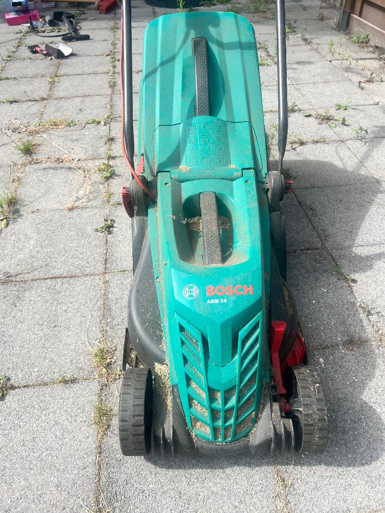 Electrische grasmaaier, Tuin en Terras, Ophalen, Cirkelmaaier, Gebruikt, Elektrische grasmaaier