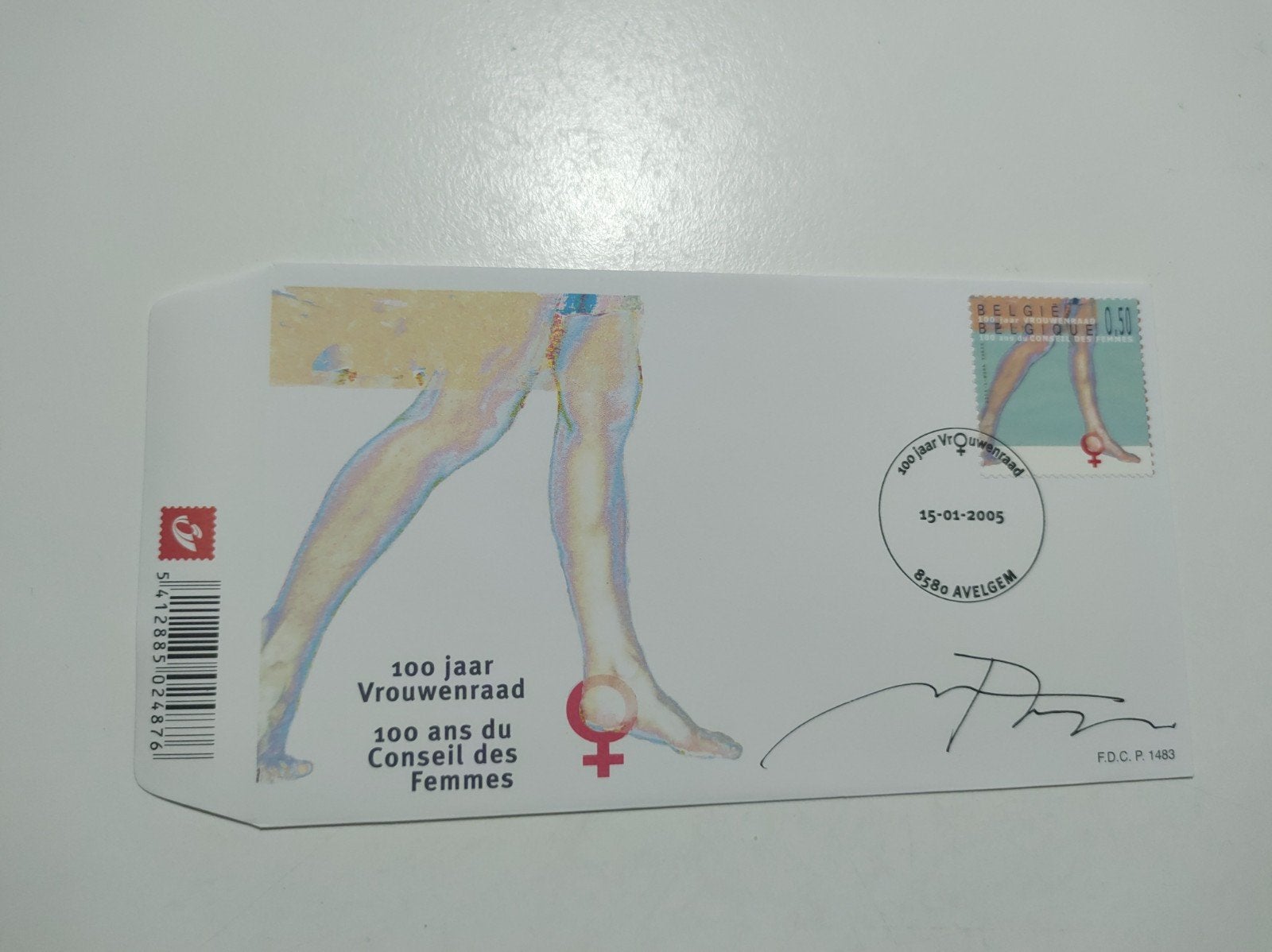 100 jaar vrouwenraad gesigneerd door Nora Thys, Postzegels en Munten, Ophalen of Verzenden, 1e dag stempel, Met stempel