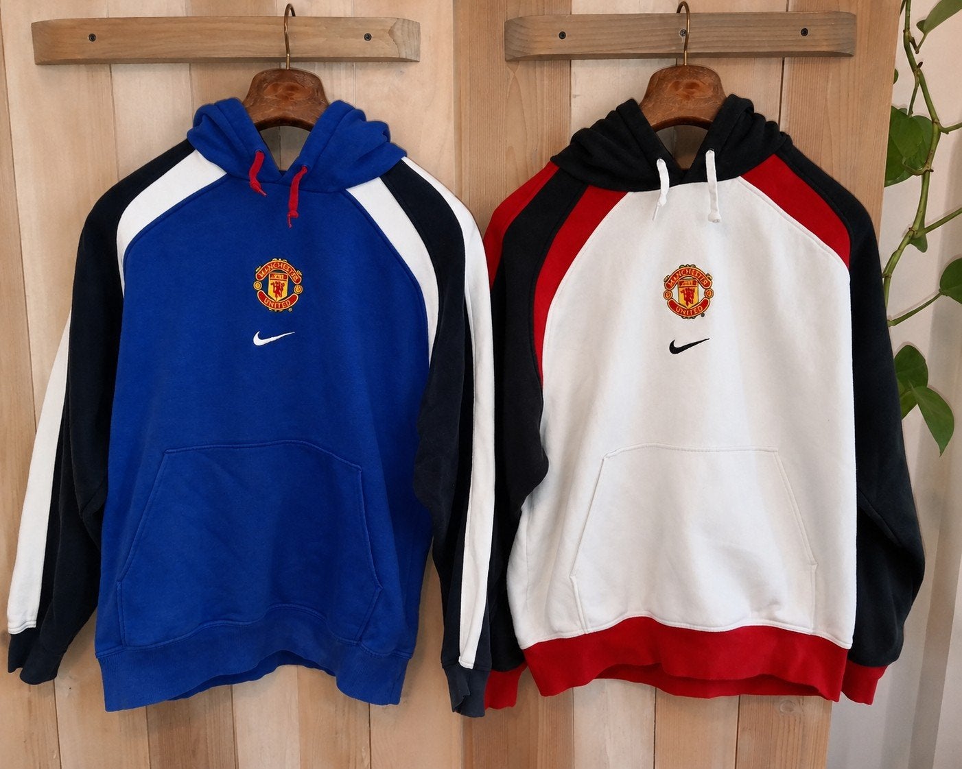 2 Vintage Manchester United Nike Hoodies - Maat L, Ophalen, Maat 52/54 (L), Zwart, Nike