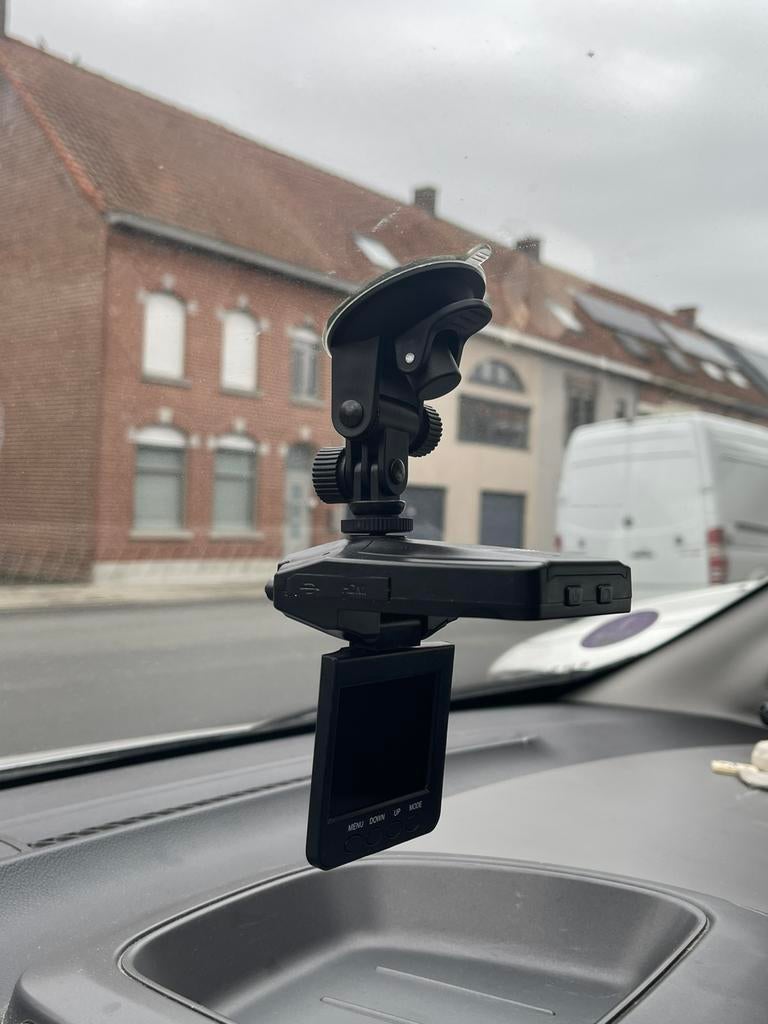Dashcam avec carte microSD, Autos : Divers, Dashcams, Enlèvement ou Envoi, Comme neuf