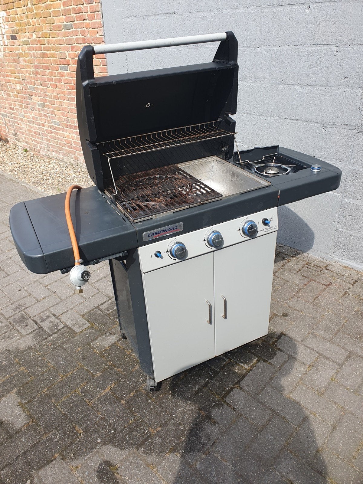BBQ merk Campingaz, Ophalen, Gebruikt