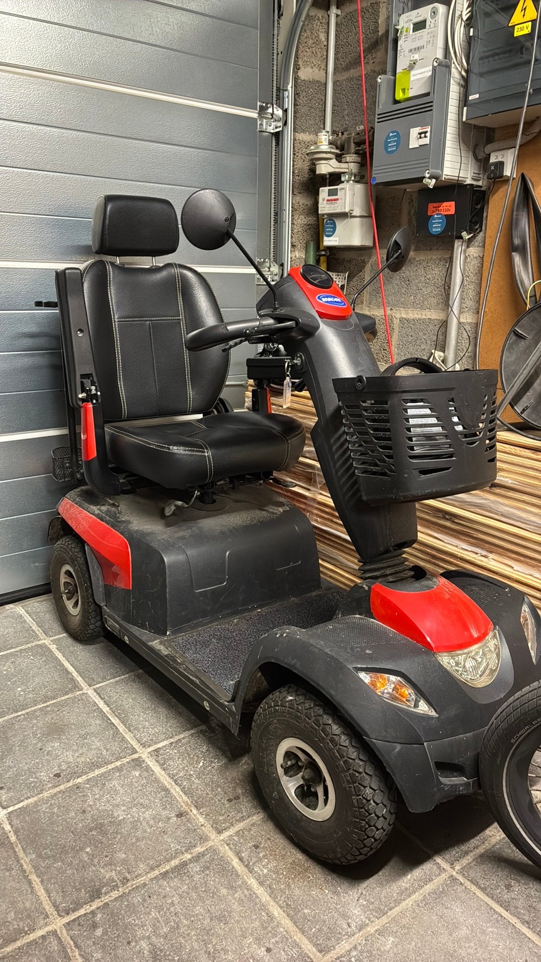 Scootmobiel, Diversen, Brommobielen en Scootmobielen, Ophalen, Gebruikt, 16 t/m 25 km, Invacare