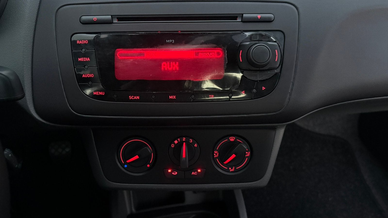 SEAT IBIZA J6, Autos : Divers, Enlèvement, Comme neuf
