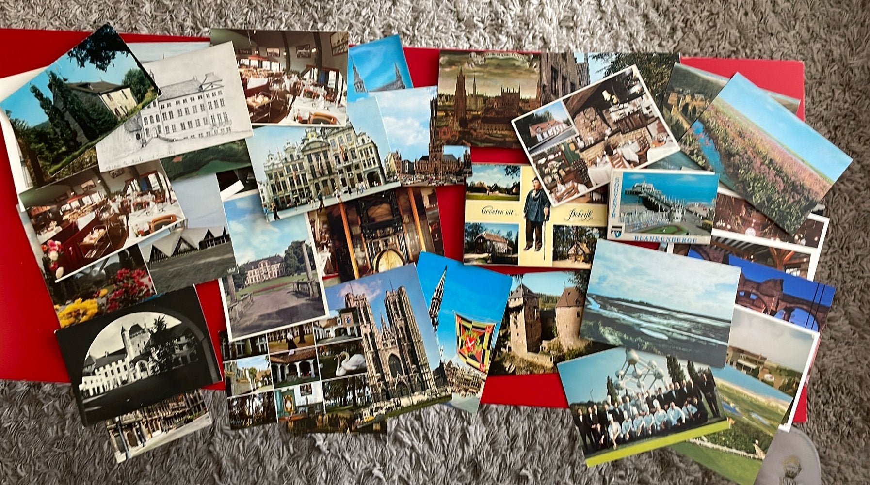 40 cartes + 2 carnets de cartes Cartes postales de Belgique, Collections, Enlèvement ou Envoi