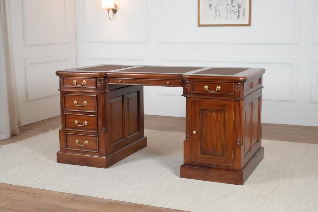 Klassiek Engels bureau 160x80 (NIEUW), Huis en Inrichting, Ophalen of Verzenden, Nieuw