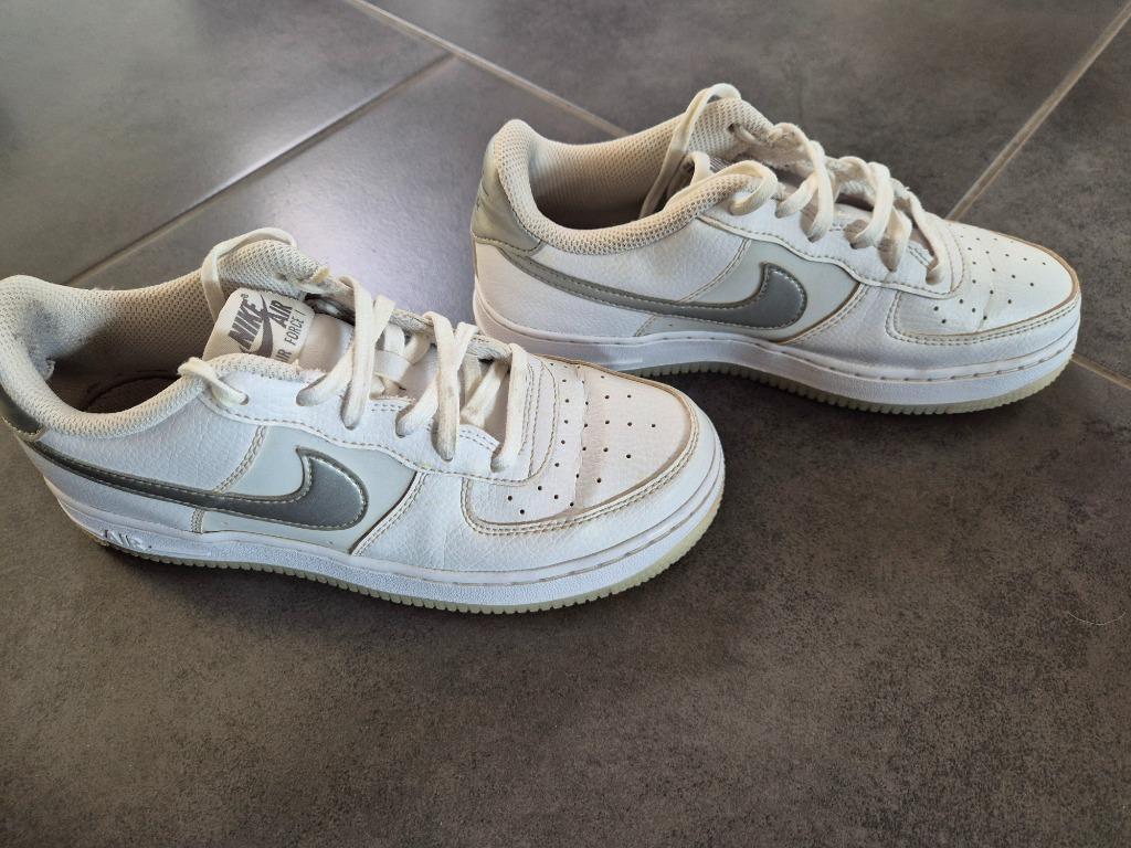 Nike Air force 1, Enlèvement ou Envoi, Utilisé, Chaussures
