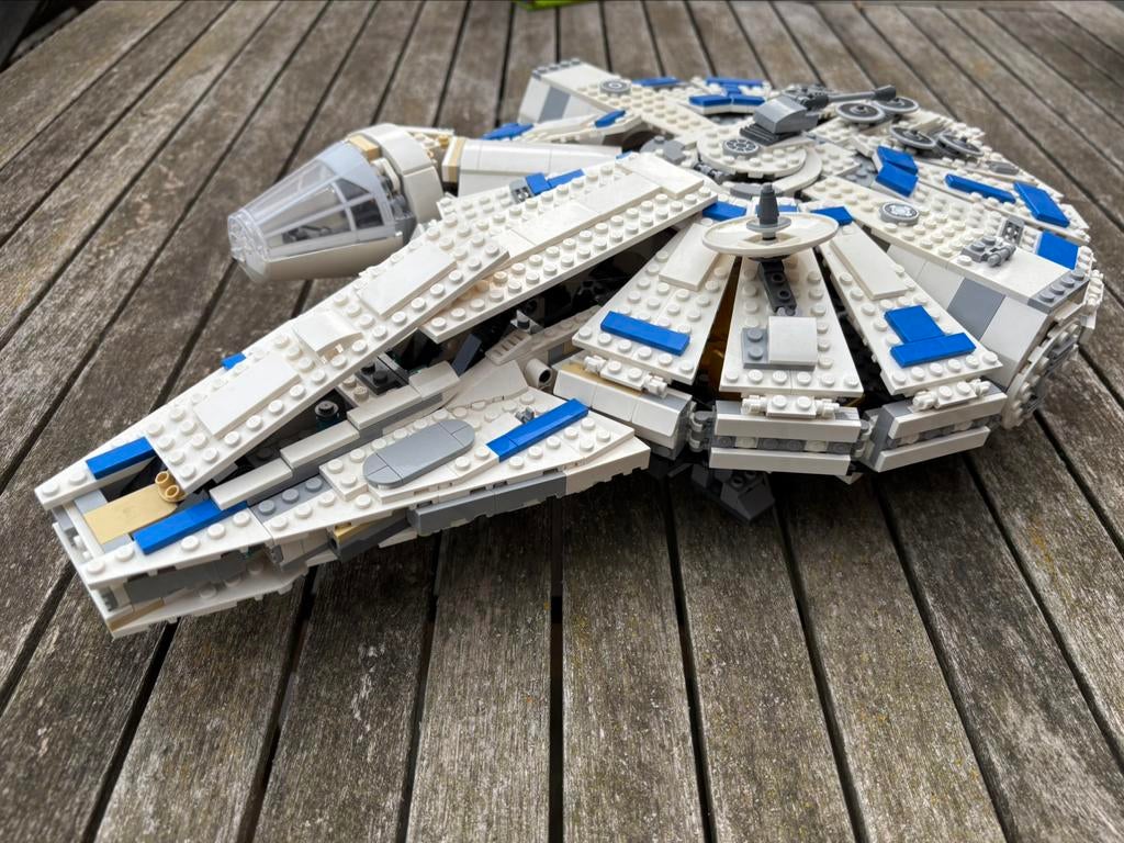 Lego Star Wars Faucon Millenium 75212 complet avec boîte, Enlèvement ou Envoi, Comme neuf