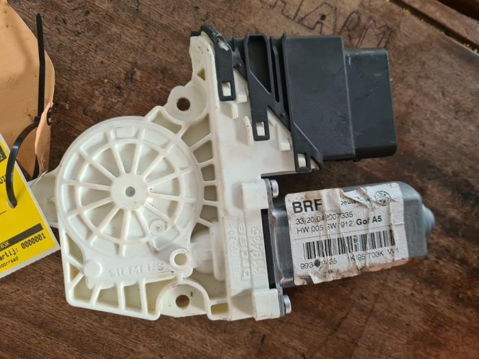 Raammotor Portier van een Volkswagen Golf, Ophalen of Verzenden, 3 maanden garantie, Gebruikt, Volkswagen