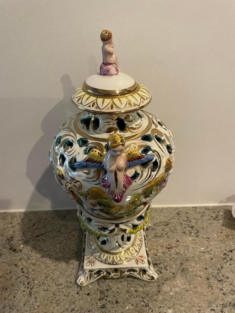 vaas Capodimonte Italy 40 cm, Antiek en Kunst, Ophalen of Verzenden