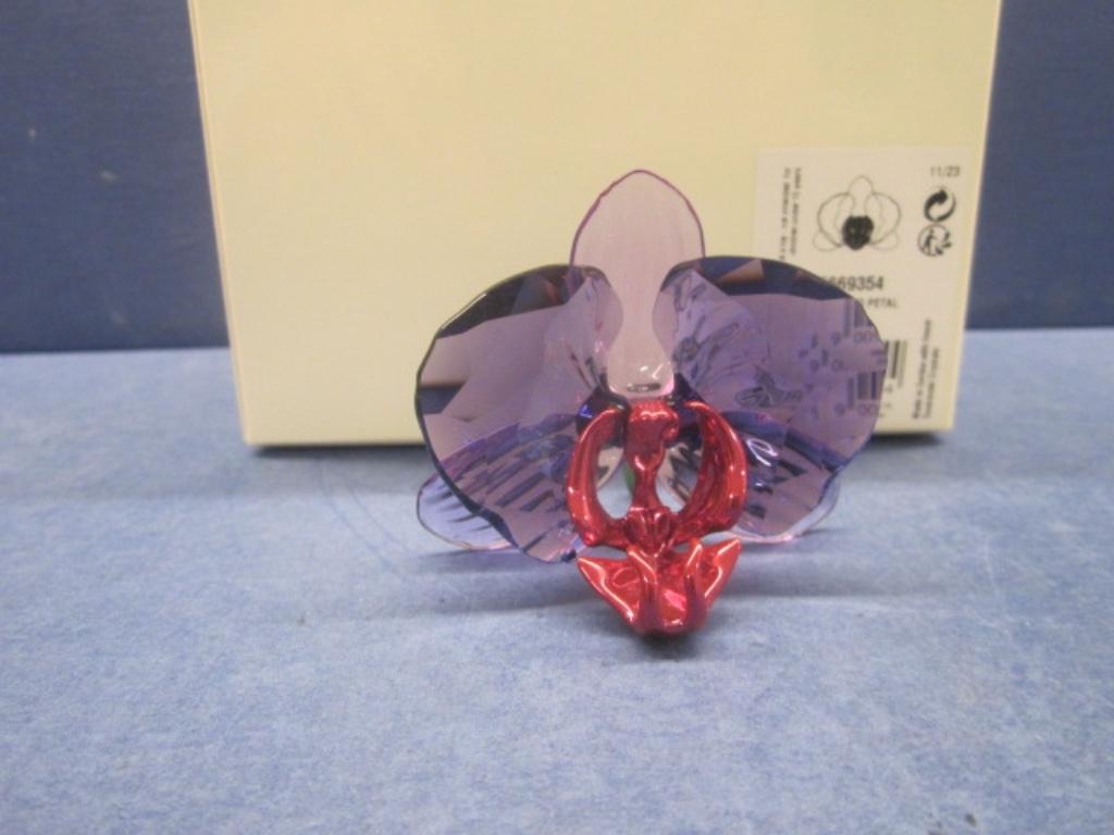 Swarovski SCS 2024 Idyllia Orchideeblaadje, Ophalen of Verzenden, Nieuw, Figuurtje