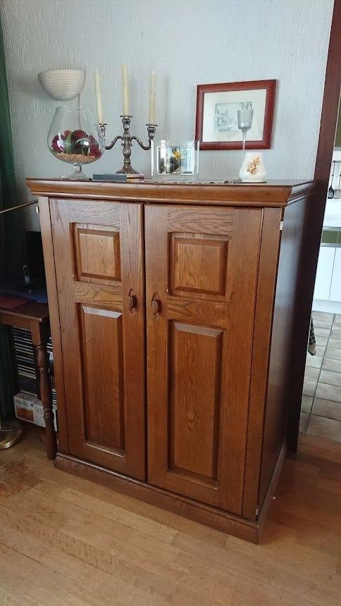 TE KOOP: EIKEN TELEVISIE KAST, Ophalen, 100 tot 150 cm, Rustiek, Eikenhout
