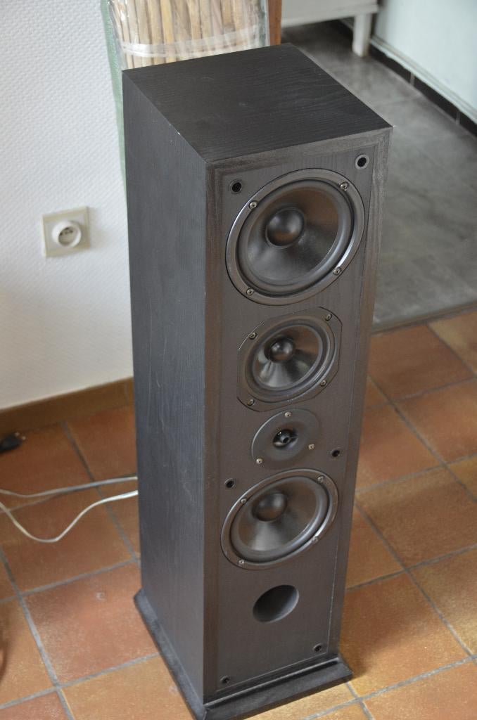 Enceintes colonne Audio Reference DCL700, TV, Hi-fi & Vidéo, Enceintes, Utilisé, Haut-parleurs Frontaux, Arrière ou Stéréo, 120 watts ou plus
