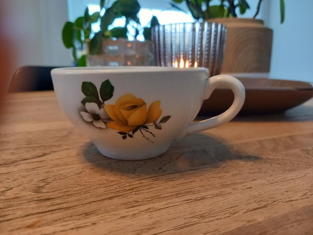 3 sachets de roses jaunes Boch, Antiquités & Art, Enlèvement ou Envoi