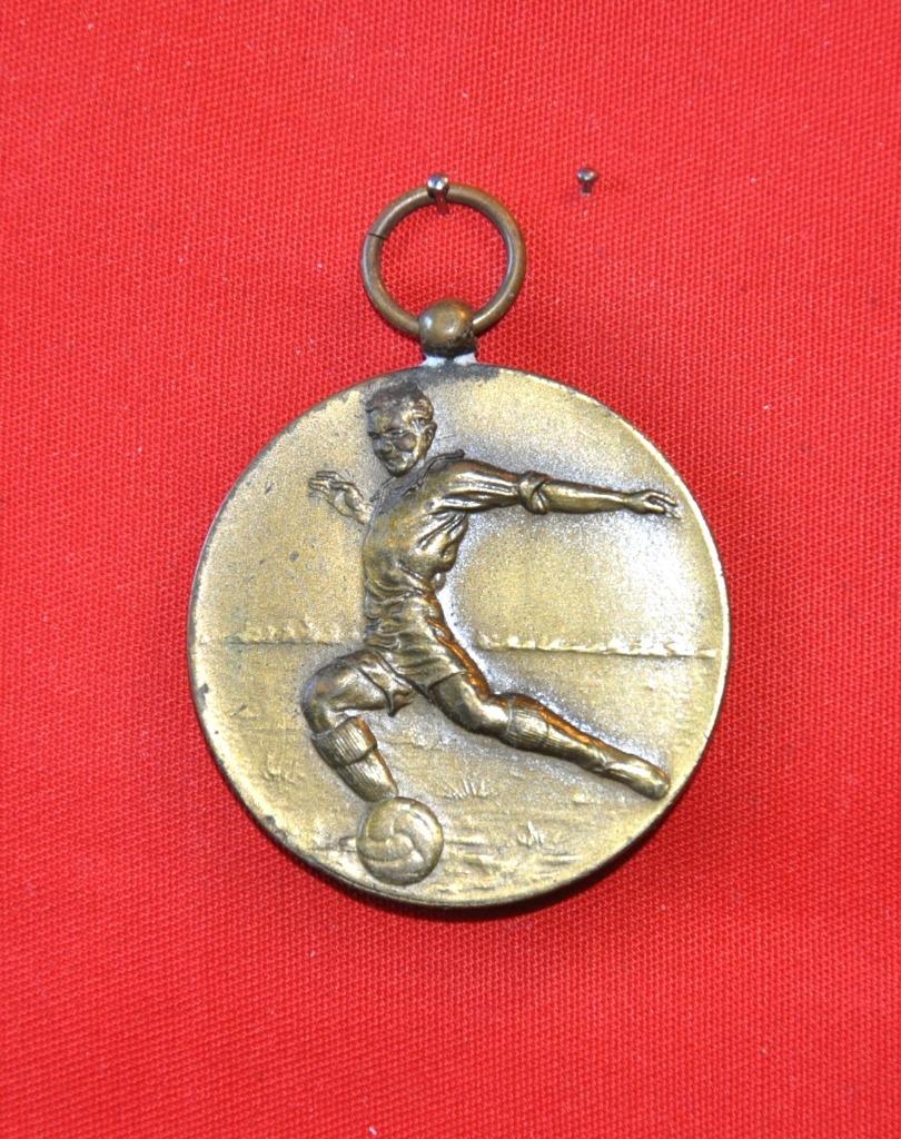 medaille sportif football, Enlèvement ou Envoi, Utilisé, Autres types