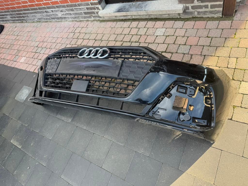 Voorbumper audi a1, Ophalen, Gebruikt, Voor, Audi