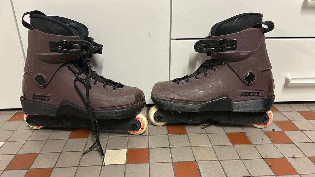 Inline skate roces, Sport en Fitness, Ophalen, Verstelbaar, Zo goed als nieuw, Inline skates 4 wielen