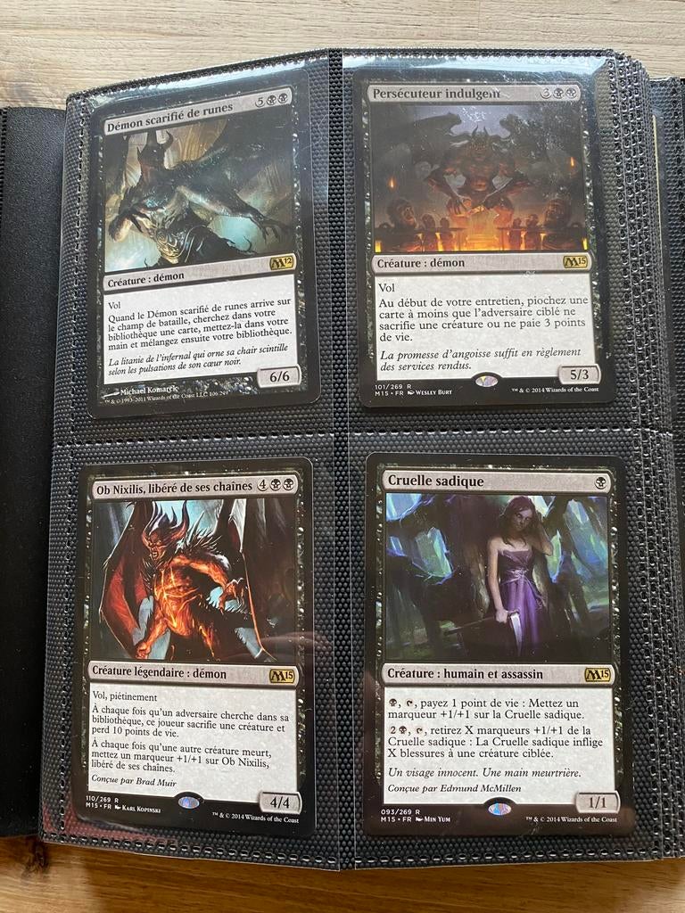 MTG - FR - Collection Noir & Blanches (Voir Photos), Ophalen of Verzenden, Zo goed als nieuw