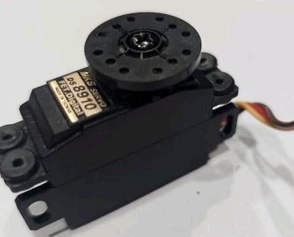 Micro servo MKS DS8910 – blocage diff / 2 vitesses / treuil, Échelle 1:10, Enlèvement ou Envoi, Pièce, Utilisé