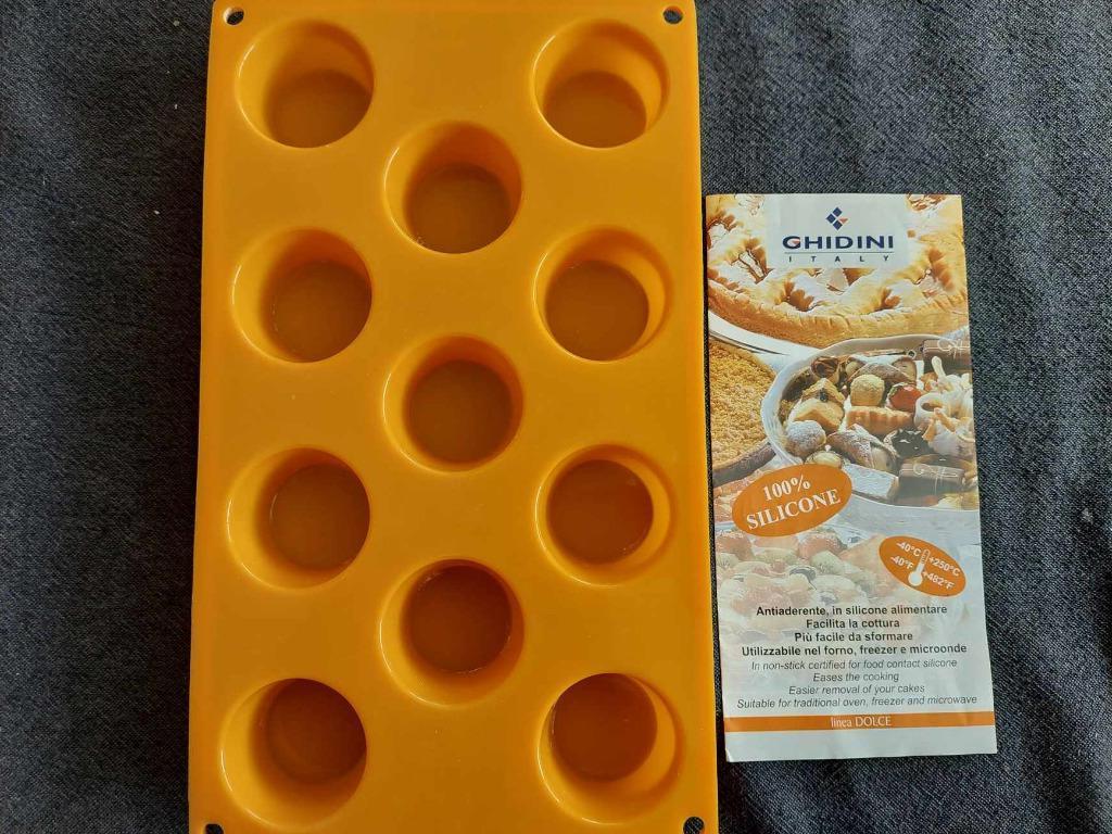 Siliconen bakvorm voor cupcakes, Ophalen of Verzenden, Zo goed als nieuw, Cupcakes, Bakvorm