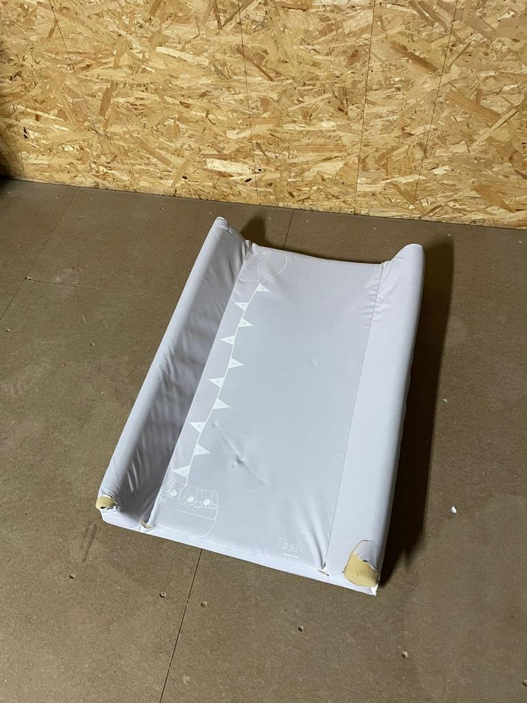 Matelas de soins pour bébés, Enlèvement, Utilisé