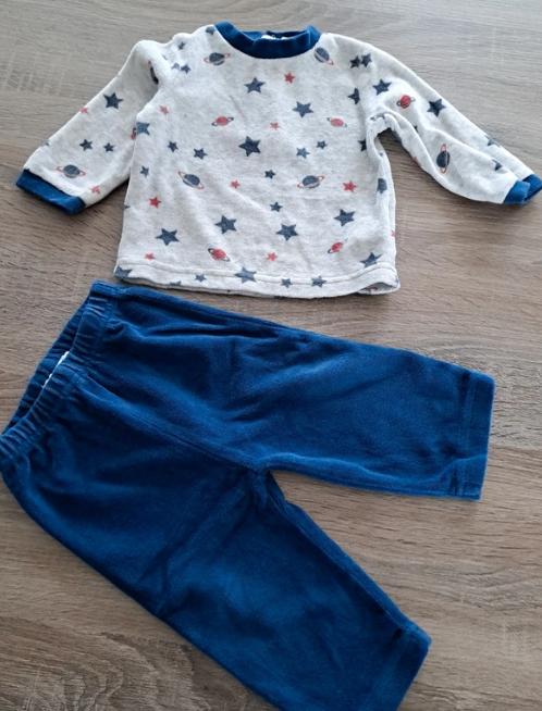 Bel&Bo pyjama met planeten 74, Garçon, Enlèvement ou Envoi, Comme neuf, Vêtements de nuit ou Sous-vêtements