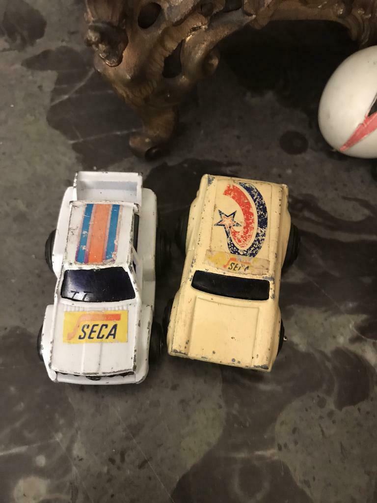Deux voitures à friction seca, Gebruikt