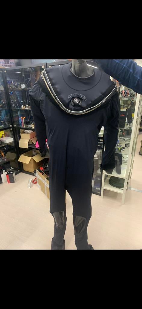 Wit droogpak en Whites Fusion-muis, Watersport en Boten, Ophalen, Zo goed als nieuw
