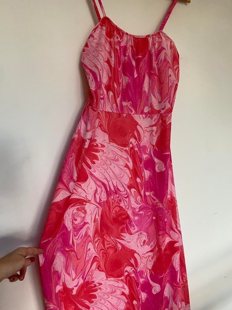 Lange jurk roze tinten, Kleding | Dames, Ophalen of Verzenden, Zo goed als nieuw, Roze