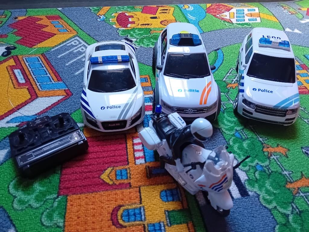 Politiewagens + moto, Enlèvement, Utilisé, Télécommande