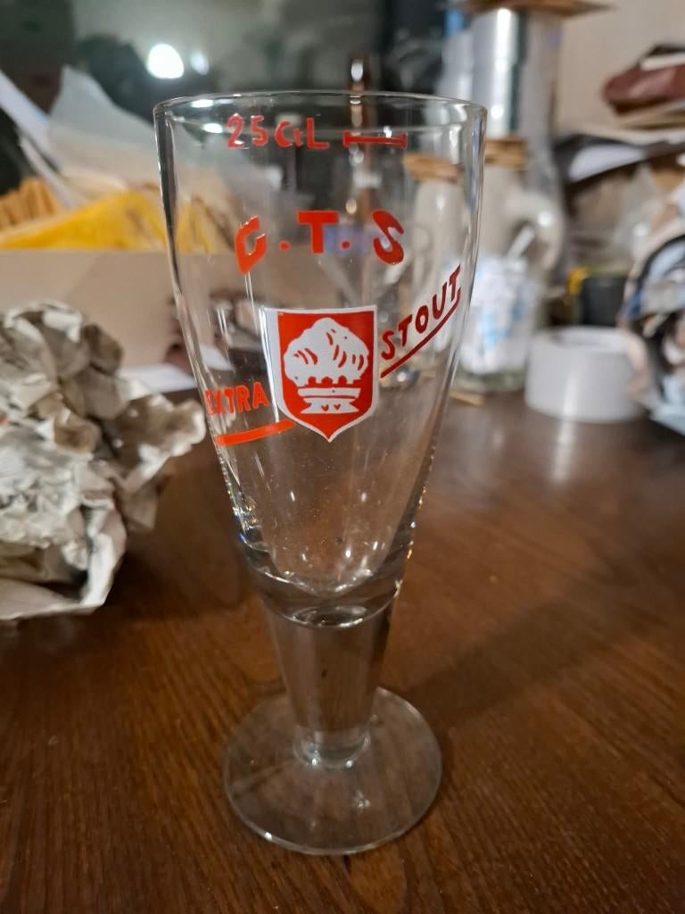Cats extra stevig glas Br Wielemans 25ctl, Verzamelen, Biermerken, Verzenden, Gebruikt, Glas of Glazen, Overige merken