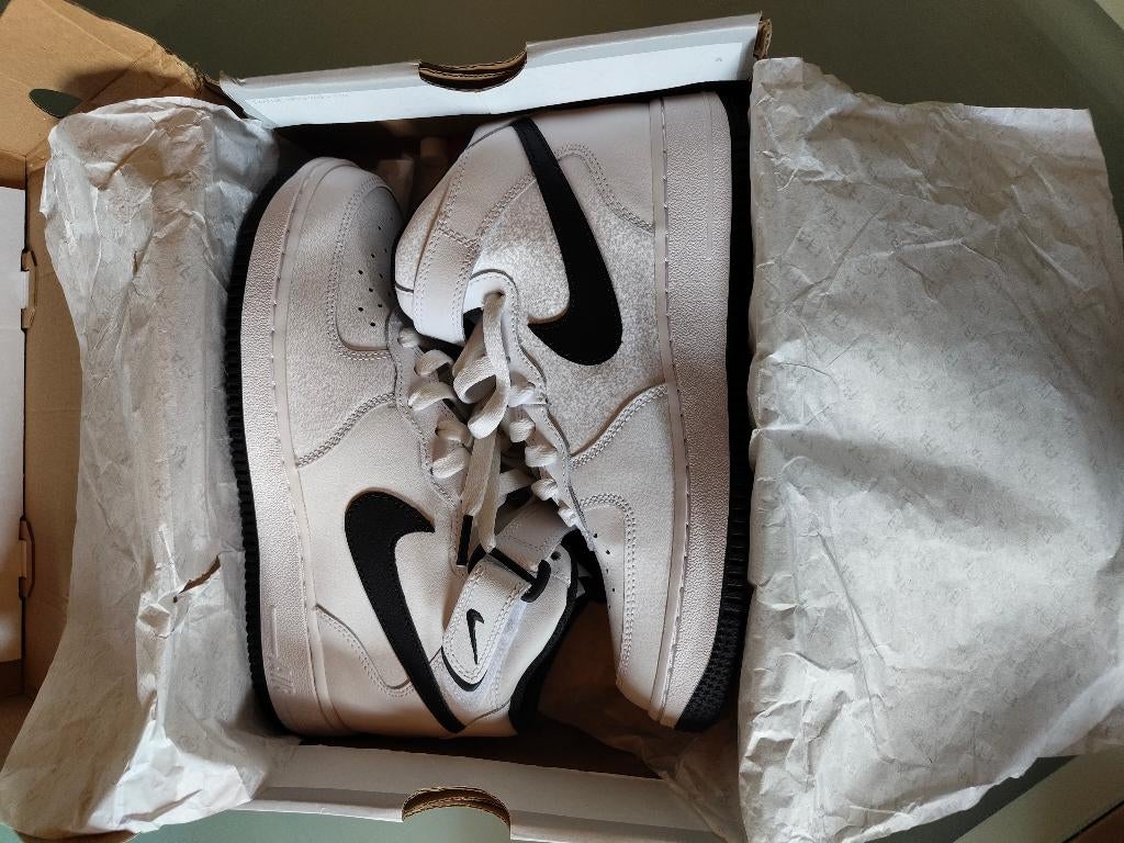 Nike Air Force 1 Mid (GS) 38,5, Enlèvement ou Envoi, Neuf, Chaussures