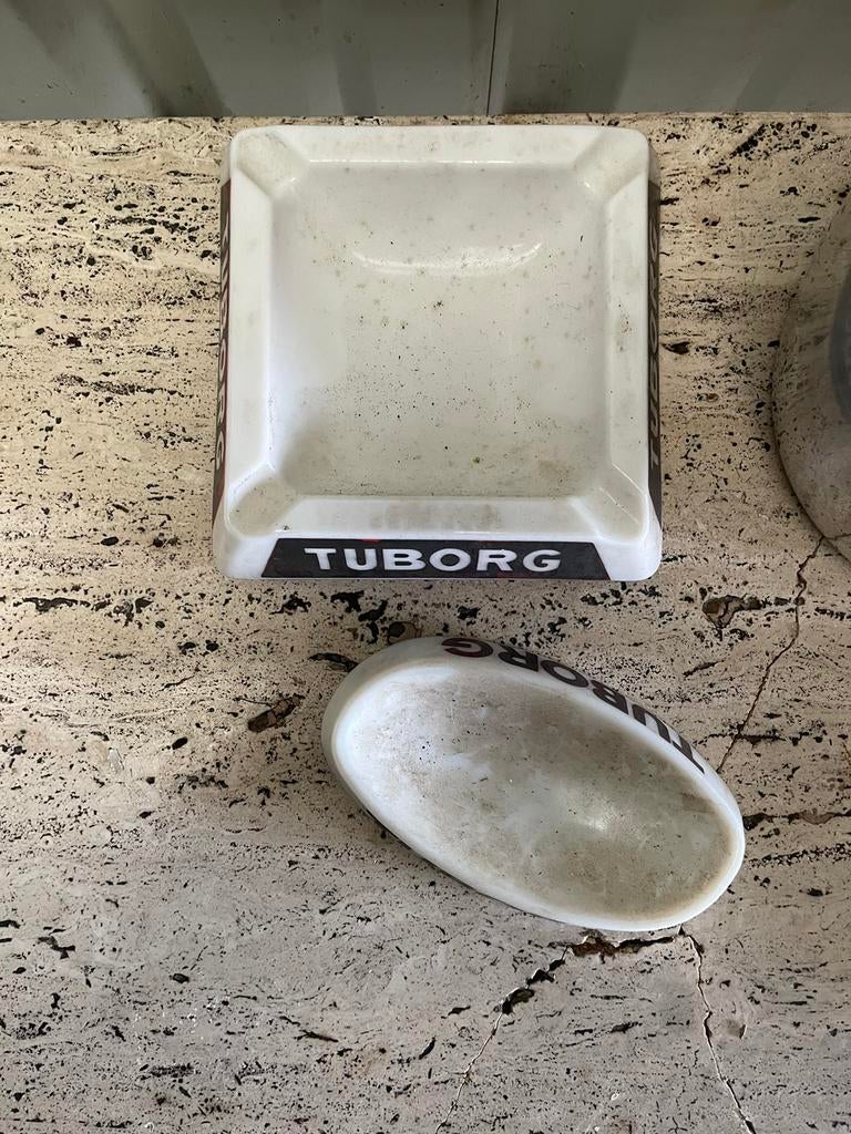 Cendriers Tuborg, Enlèvement