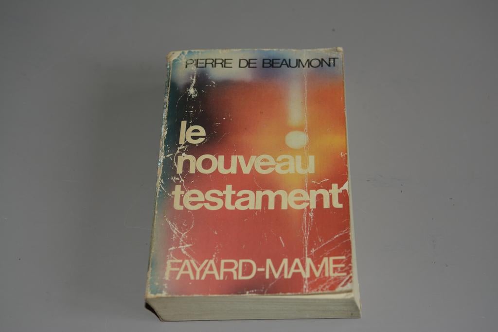 Le nouveau testament - Pierre de Beaumont - Fayard-Mame - 78, 1945 à nos jours, Utilisé, Autres sujets/thèmes, Pierre de Beaumont